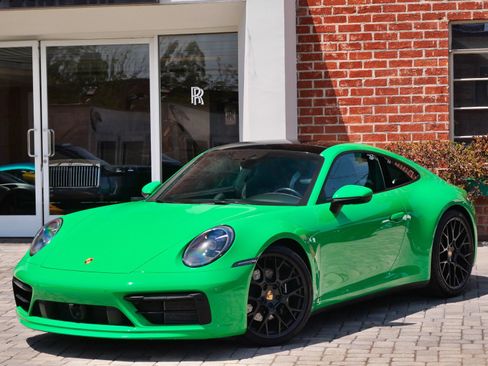Used 2023 Porsche 911 Carrera 4S w/ Sport Package AWD/4WD image 3