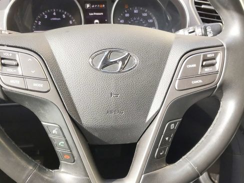 Used 2018 Hyundai Santa Fe Sport FWD image 20