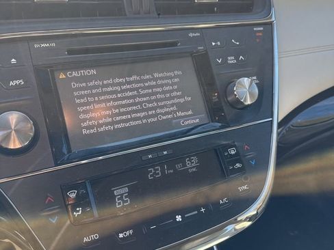 Used 2015 Toyota Avalon XLE image 7