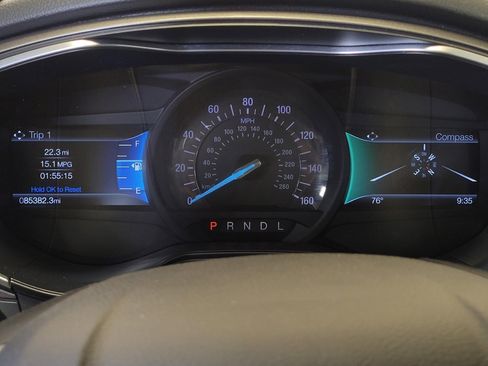 Used 2019 Ford Fusion SE FWD image 23
