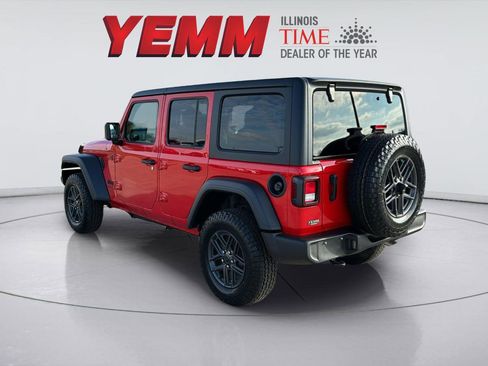 Used 2024 Jeep Wrangler Unlimited Sport w/ Convenience Group image 7