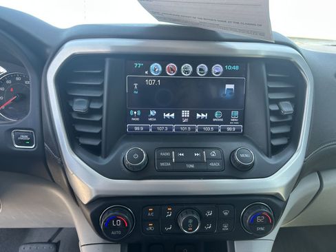 Used 2019 GMC Acadia SLT FWD image 9