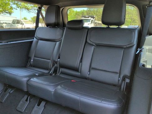 New 2026 Ford Expedition Max Platinum AWD/4WD image 13