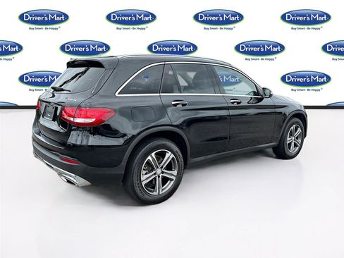 Used 2016 Mercedes-Benz GLC 300 4MATIC w/ Multimedia Package image 7
