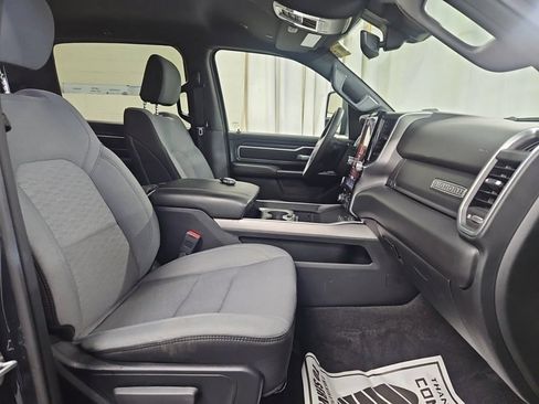 Used 2025 RAM 1500 Big Horn AWD/4WD image 2