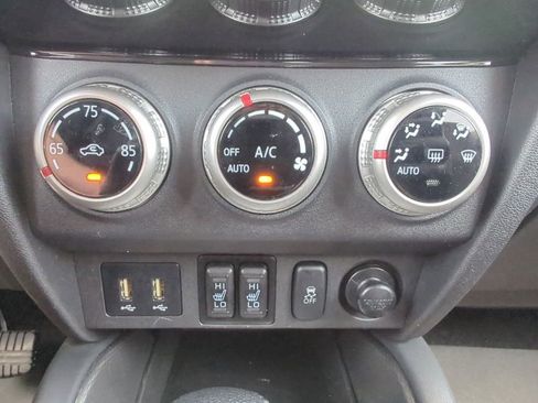 Used 2022 Mitsubishi Outlander Sport SE AWD/4WD image 16