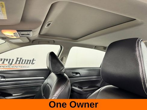 Used 2022 Nissan Altima 2.5 SL image 3