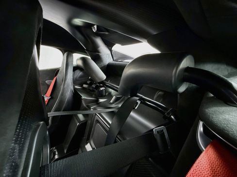 Used 2020 McLaren 620R RWD image 41