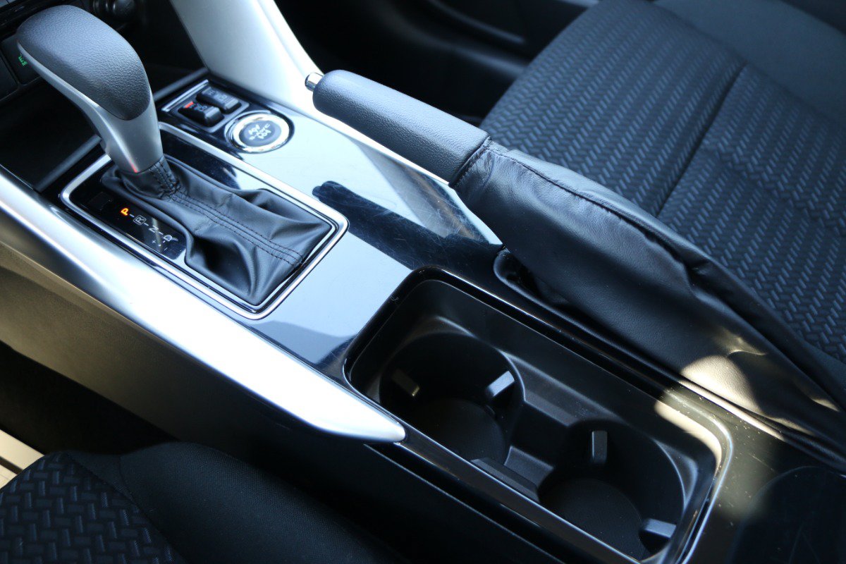 Used 2024 Mitsubishi Eclipse Cross LE AWD/4WD image 22