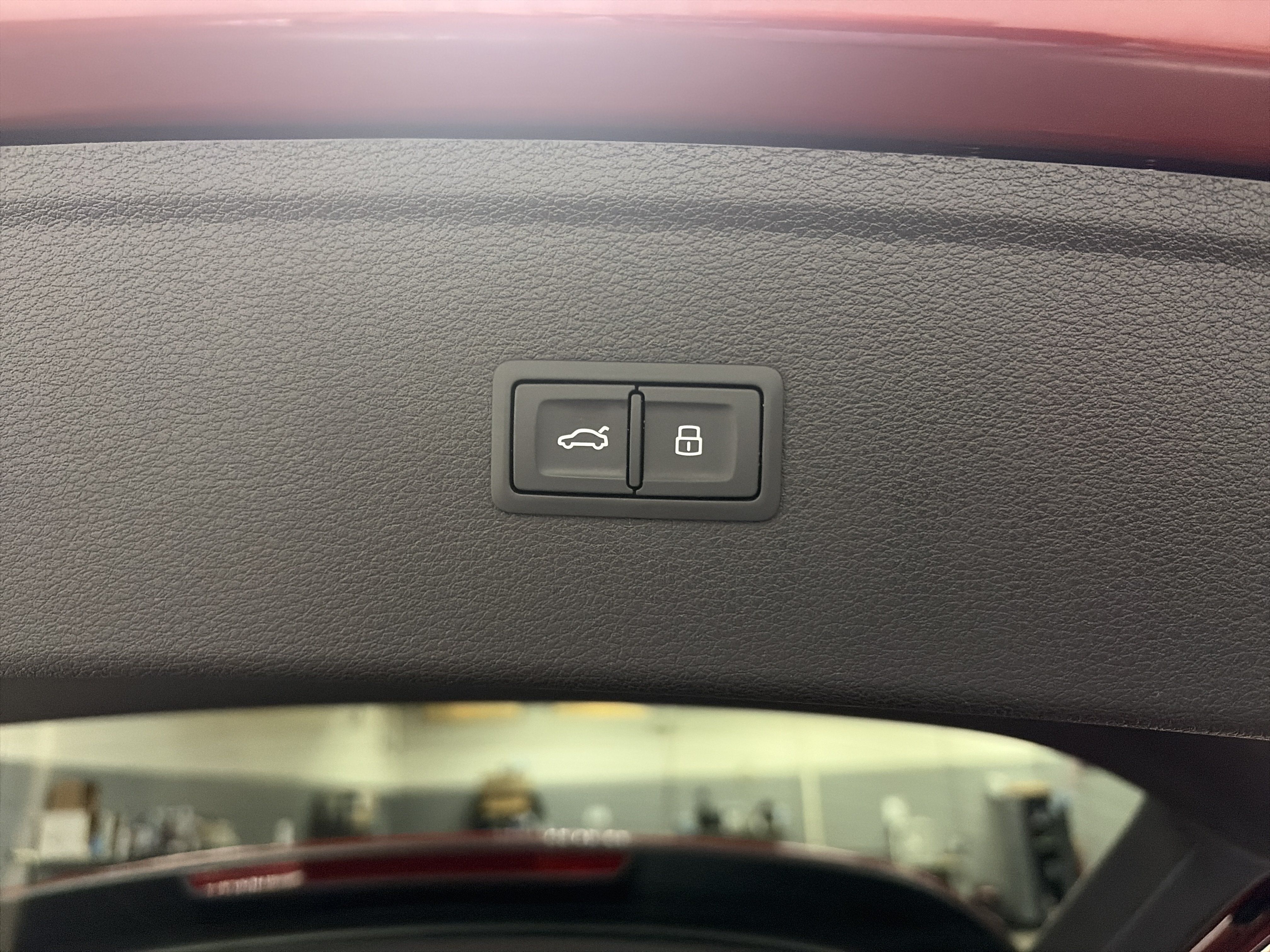Used 2018 Audi Q5 2.0T Premium Plus AWD/4WD image 32