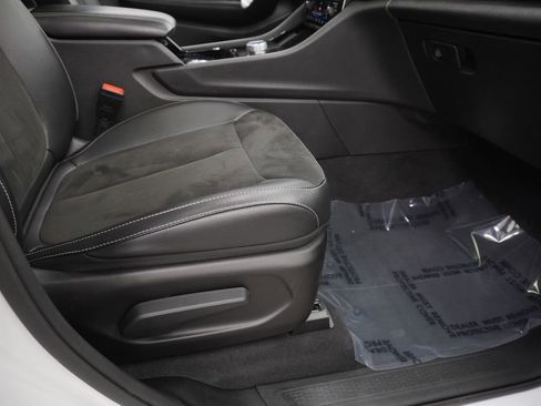 Certified 2023 Jeep Grand Cherokee L Laredo image 50