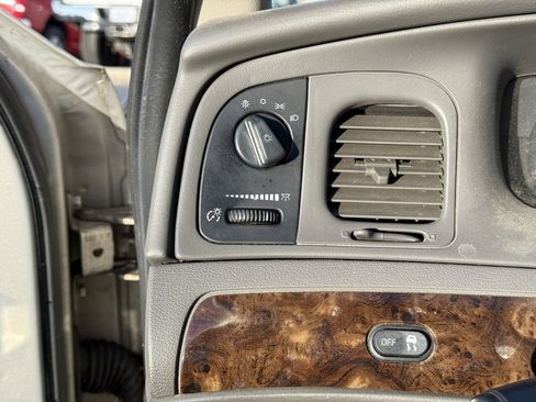 Used 2010 Mercury Grand Marquis LS image 18