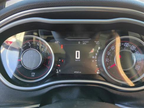 Used 2015 Dodge Challenger R/T Scat Pack w/ Leather Interior Group image 16