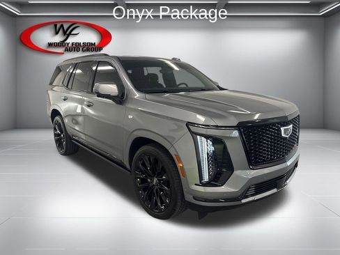 Used 2026 Cadillac Escalade Platinum Sport w/ LPO, ONYX Package AWD/4WD image 3