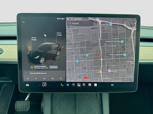 Used 2023 Tesla Model Y Long Range AWD/4WD image 9