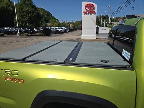 Certified 2022 Toyota Tacoma TRD Pro AWD/4WD image 5