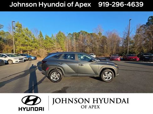 Certified 2022 Hyundai Tucson SE image 13