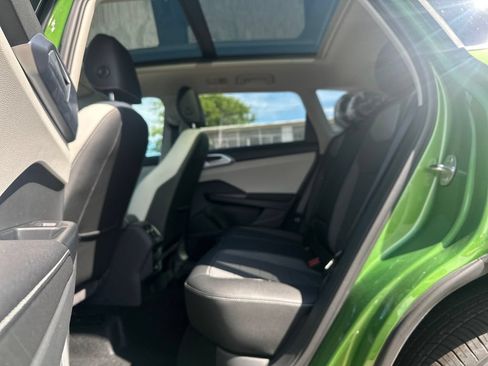 New 2026 Volkswagen Taos SE AWD/4WD image 21