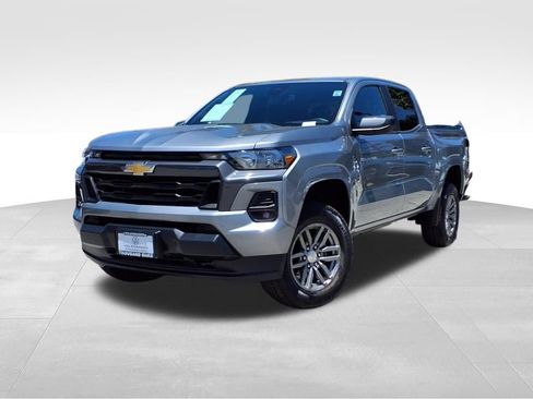 Used 2023 Chevrolet Colorado LT w/ LT Convenience Package image 1