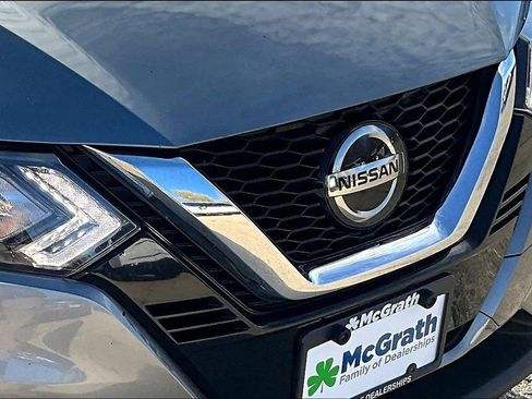 Used 2022 Nissan Rogue Sport SV w/ Technology Package image 33