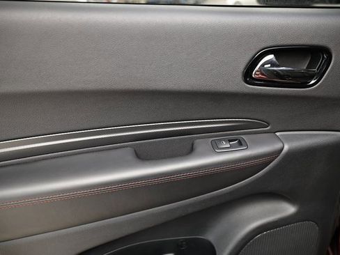 Used 2023 Dodge Durango GT image 25