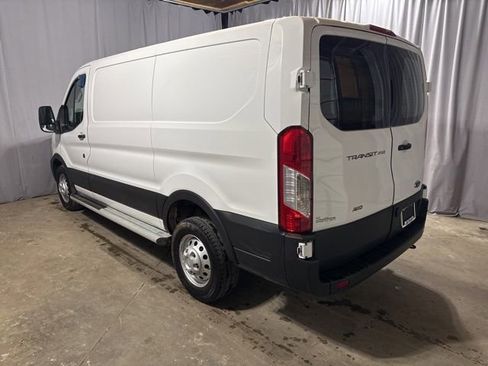 Used 2024 Ford Transit 250 Low Roof AWD w/ Exterior Upgrade Package image 4