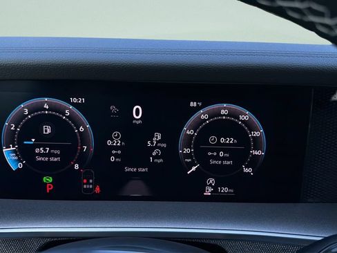 New 2026 Volkswagen Tiguan S FWD image 36