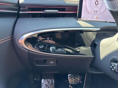 New 2026 Genesis GV70 2.5T Sport Prestige image 37