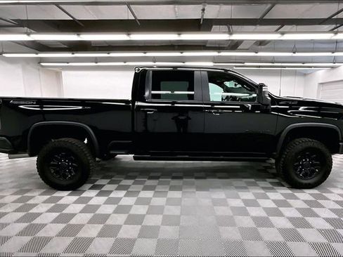Used 2025 Chevrolet Silverado 2500 ZR2 w/ ZR2 Bison Edition AWD/4WD image 15