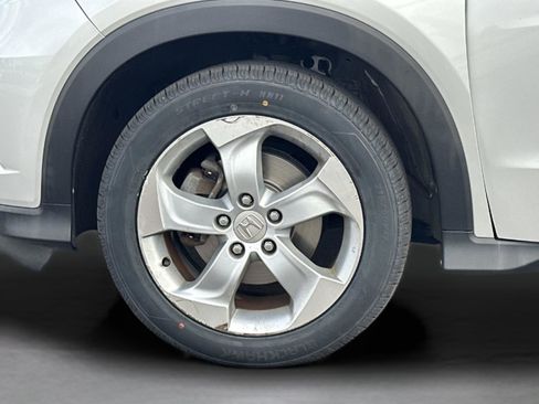 Used 2016 Honda HR-V EX image 26