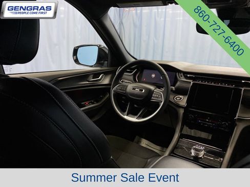 Certified 2023 Jeep Grand Cherokee Altitude AWD/4WD image 40