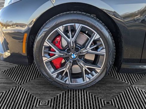 Used 2025 BMW M235i xDrive w/ Premium Package AWD/4WD image 9