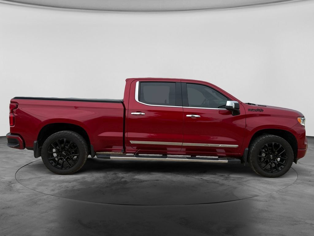 Used 2024 Chevrolet Silverado 1500 High Country w/ High Country Premium Package AWD/4WD image 11