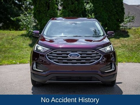 Used 2024 Ford Edge Titanium AWD/4WD image 2