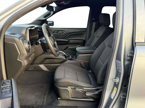 Used 2024 Chevrolet Colorado Trail Boss w/ Safety Package image 11