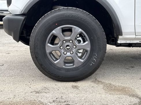 New 2025 Ford Bronco Big Bend image 9