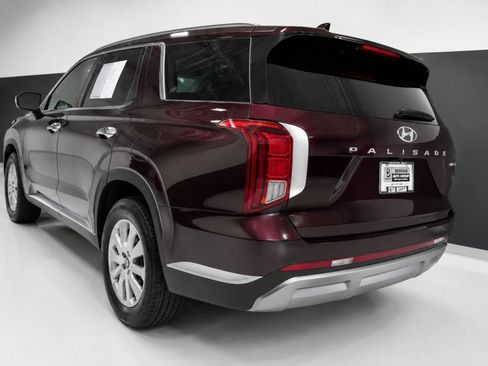 Used 2025 Hyundai Palisade SEL AWD/4WD image 3