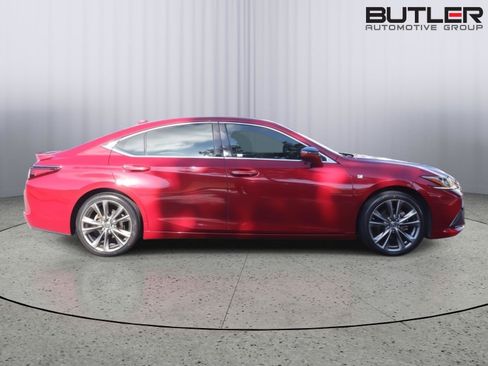 Used 2019 Lexus ES 350 F Sport w/ Accessory Package 2 FWD image 7