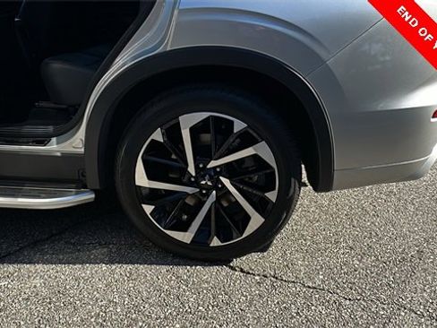 Used 2022 Mitsubishi Outlander SEL image 19