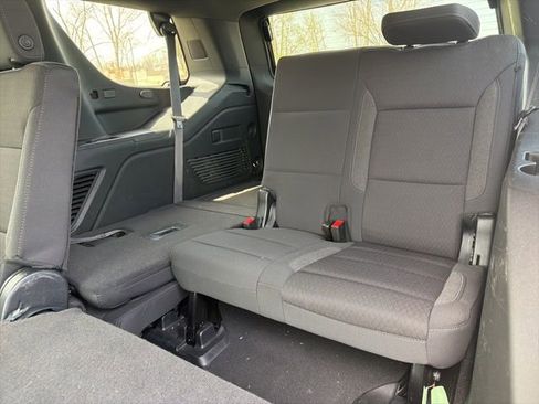 Used 2023 Chevrolet Tahoe LS AWD/4WD image 7