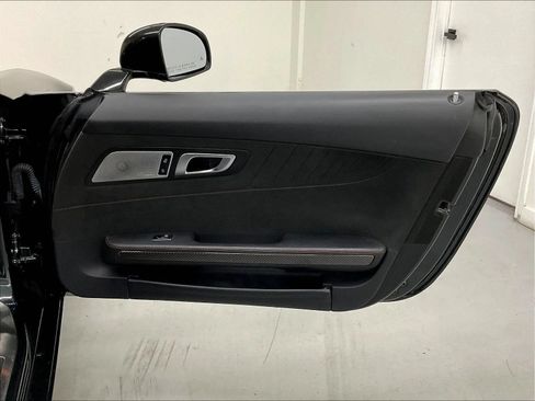 Used 2018 Mercedes-Benz AMG GT S w/ Exclusive Interior Package image 15
