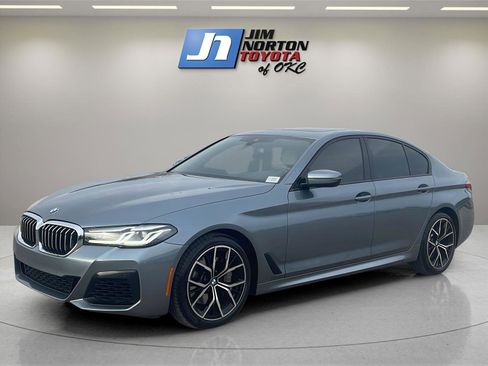 Used 2022 BMW 540i w/ M Sport Package image 1
