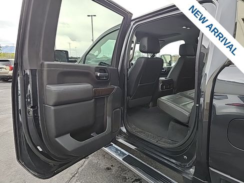 Used 2020 GMC Sierra 2500 Denali w/ Denali Ultimate Package image 15