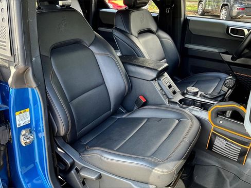 Used 2022 Ford Bronco Badlands image 24