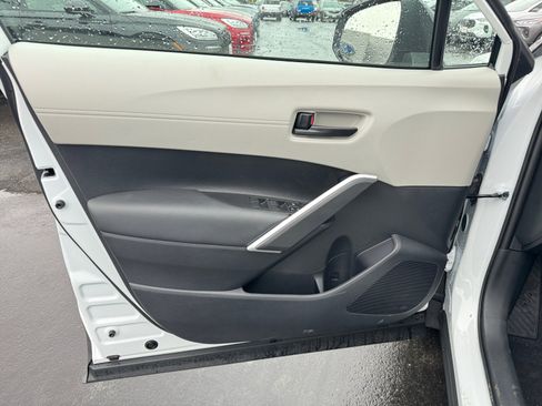 New 2026 Toyota Corolla Cross L AWD/4WD image 24