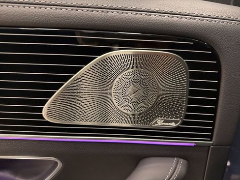 Used 2025 Mercedes-Benz GLE 53 AMG 4MATIC w/ Acoustic Comfort Package image 40