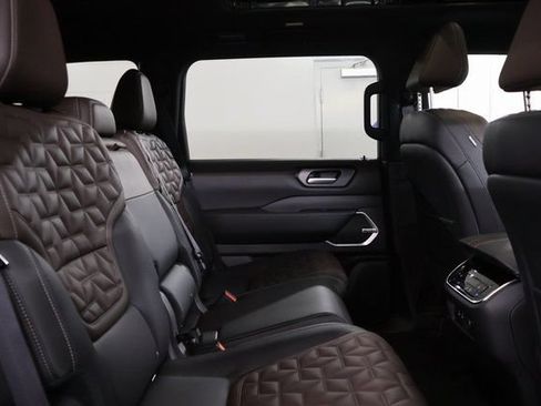New 2026 Nissan Armada Platinum Reserve AWD/4WD image 32
