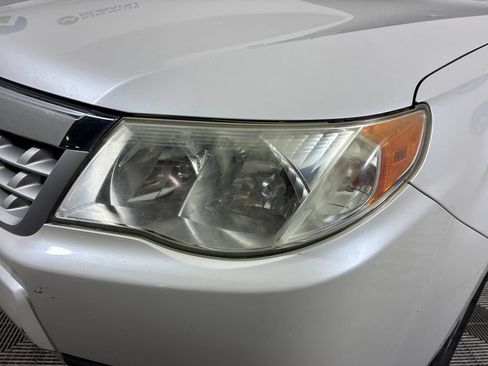 Used 2013 Subaru Forester 2.5X AWD/4WD image 4
