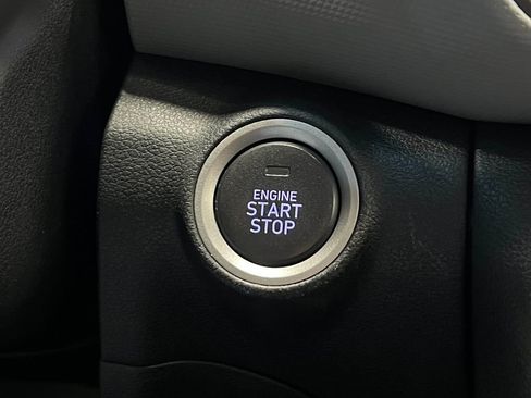 Used 2018 Hyundai Kona SEL image 19