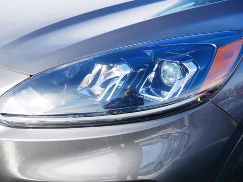 Certified 2022 Ford Escape SE w/ Convenience Package image 5